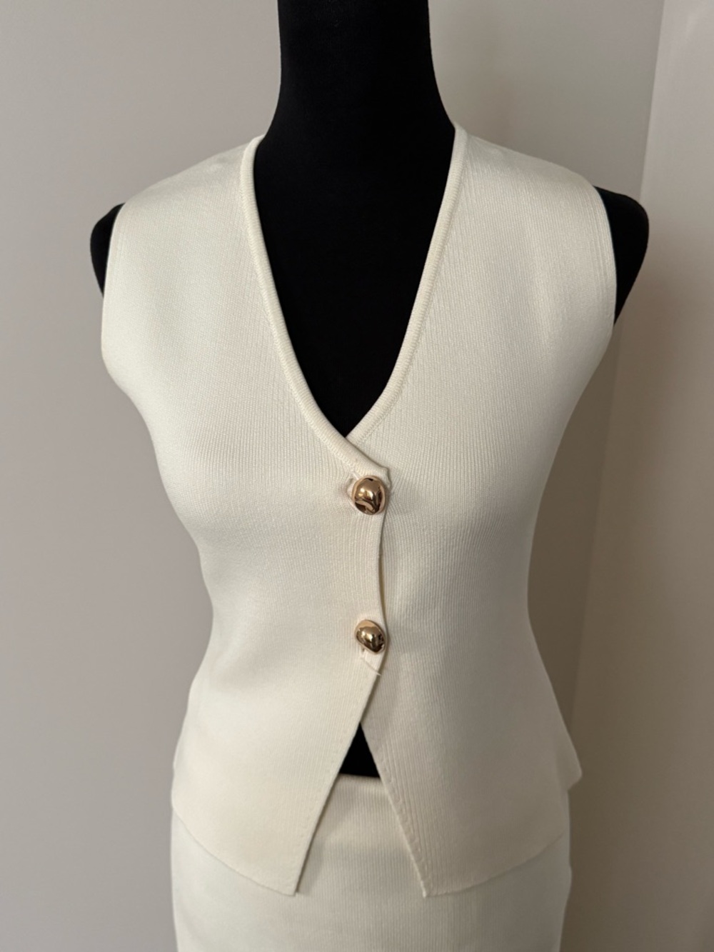 Zara Cream Knit Set - Picture 2 of 9